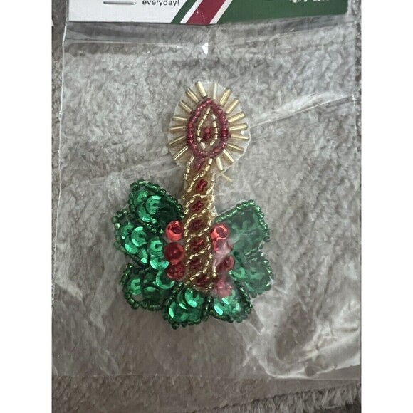 Vintage Christmas  Candle Stick Beaded Sequined Applique Sew/Glue On Patch - Picture 1 of 4